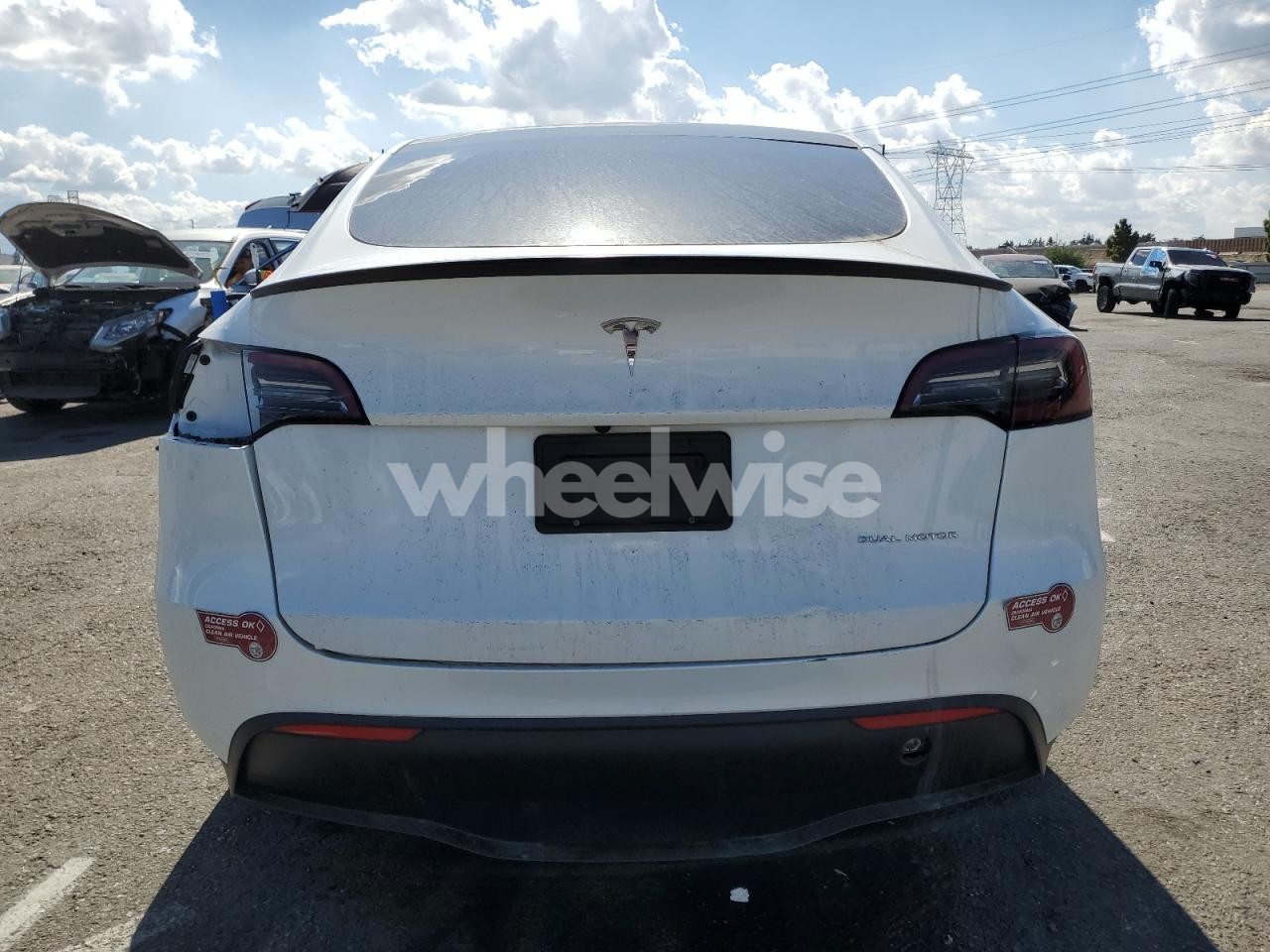 Photo 6 of 2023 TESLA MODEL Y (VIN 7SAYGDEF8PF645738)
