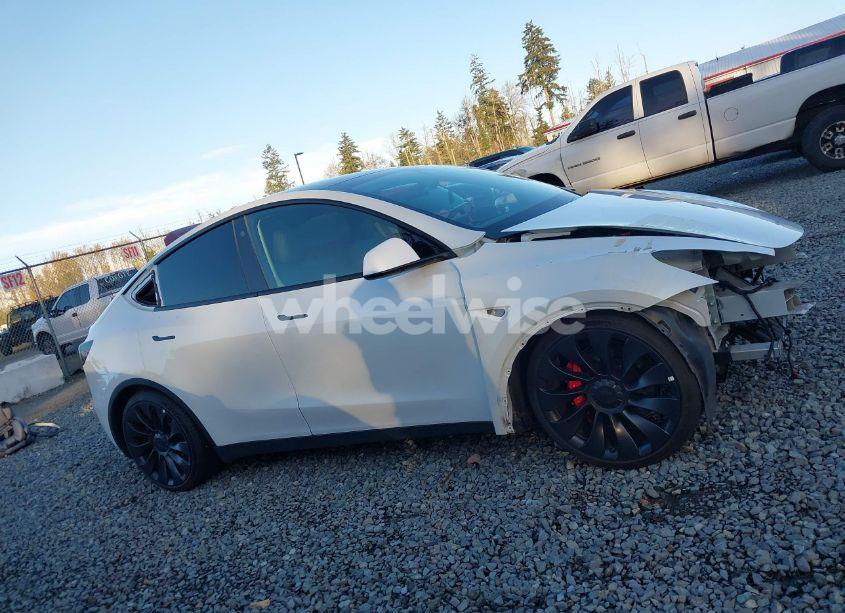 Photo 14 of 2023 Tesla Model Y AWD/PERFORMANCE DUAL MOTOR ALL-WHEEL DRIVE (VIN 7SAYGDEF8PF663950)