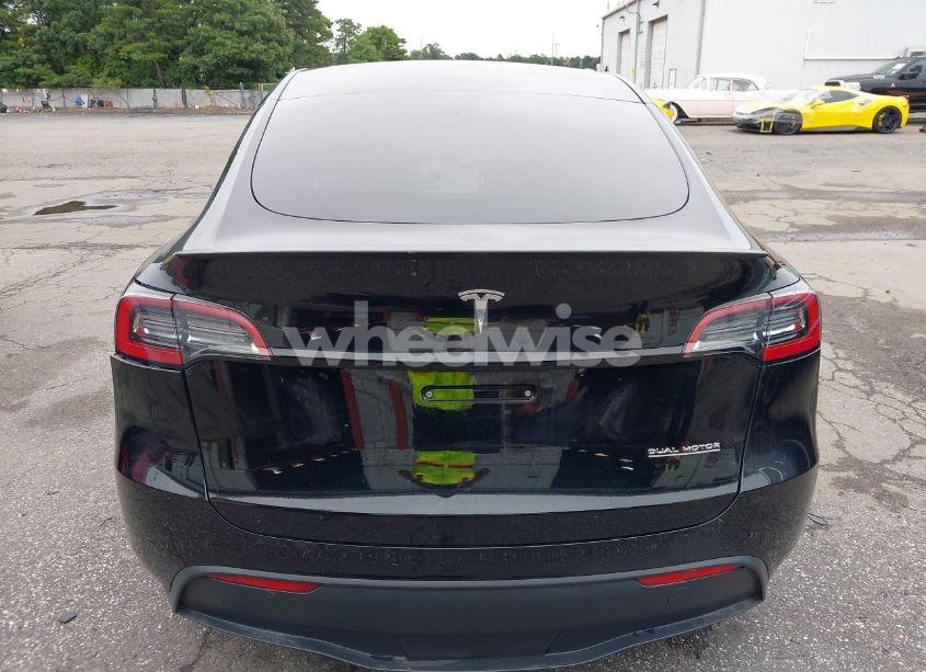 Photo 16 of 2023 Tesla Model Y (VIN 7SAYGDEF8PF967702)