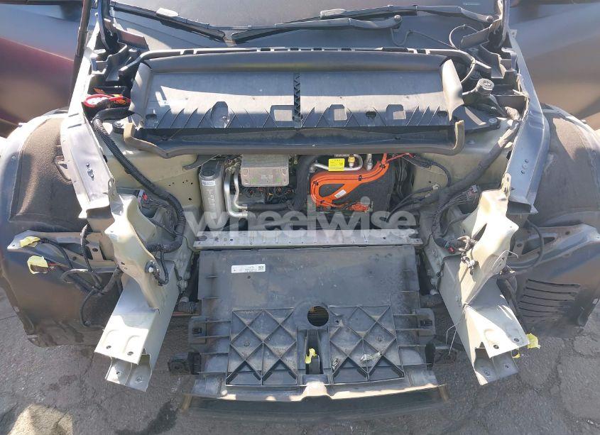 Photo 10 of 2022 Tesla Model Y PERFORMANCE DUAL MOTOR ALL-WHEEL DRIVE (VIN 7SAYGDEF9NF488797)