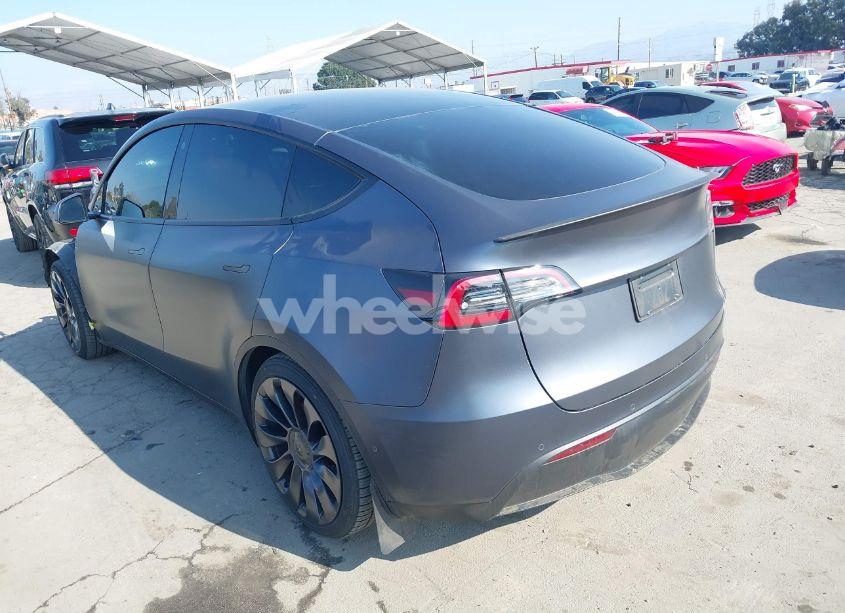 Photo 3 of 2022 Tesla Model Y PERFORMANCE DUAL MOTOR ALL-WHEEL DRIVE (VIN 7SAYGDEF9NF488797)