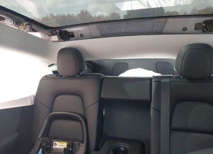 Photo 8 of 2023 Tesla Model Y PERFORMANCE DUAL MOTOR ALL-WHEEL DRIVE (VIN 7SAYGDEF9PF588806)