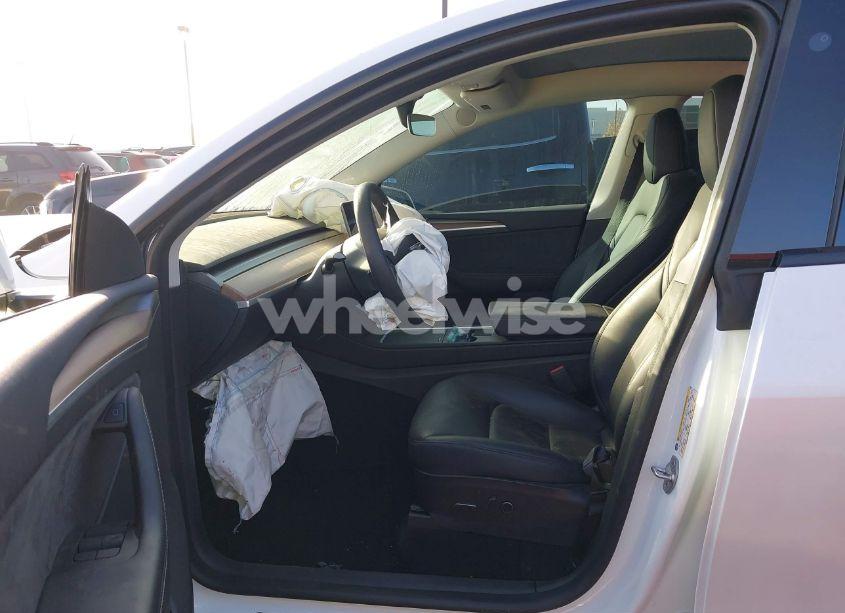 Photo 5 of 2023 Tesla Model Y PERFORMANCE DUAL MOTOR ALL-WHEEL DRIVE (VIN 7SAYGDEF9PF710712)