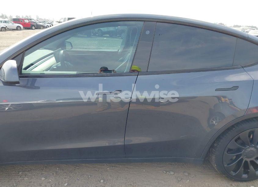 Photo 14 of 2023 Tesla Model Y PERFORMANCE DUAL MOTOR ALL-WHEEL DRIVE (VIN 7SAYGDEF9PF761238)