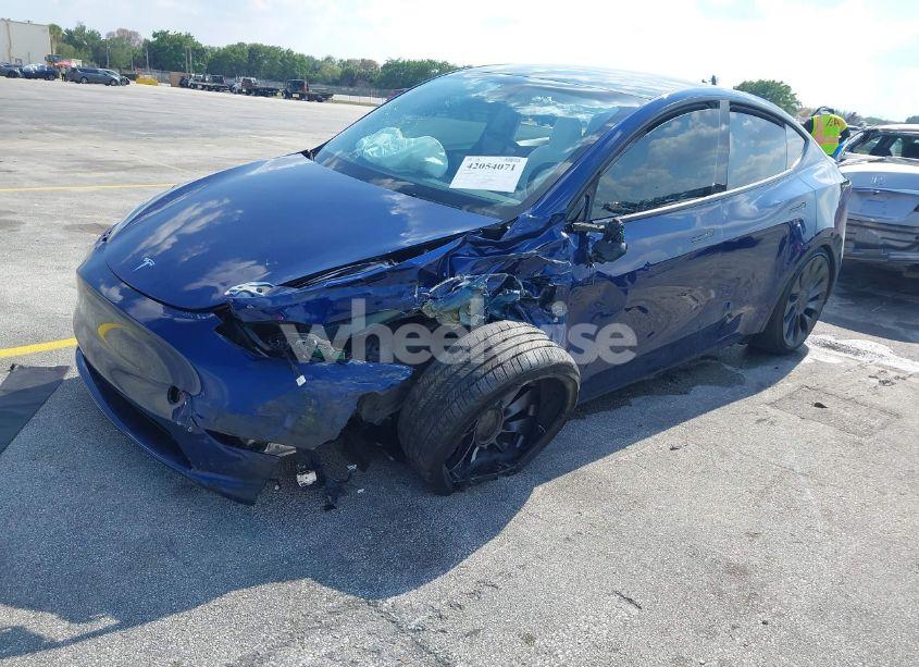 Photo 2 of 2024 Tesla Model Y PERFORMANCE DUAL MOTOR ALL-WHEEL DRIVE (VIN 7SAYGDEF9RA267204)