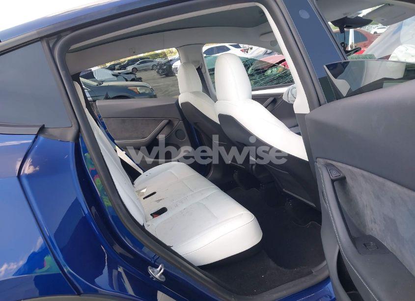 Photo 8 of 2024 Tesla Model Y PERFORMANCE DUAL MOTOR ALL-WHEEL DRIVE (VIN 7SAYGDEF9RA267204)