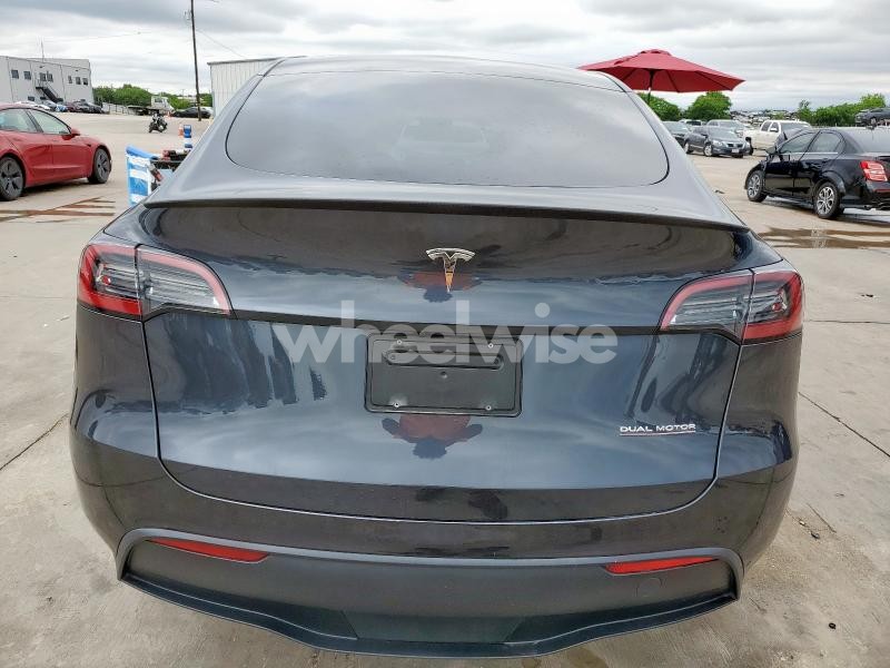 Photo 7 of 2024 TESLA MODEL Y (VIN 7SAYGDEF9RA312951)