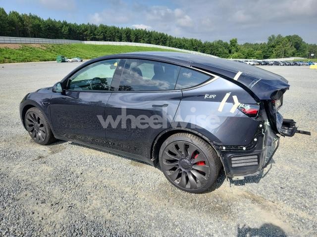 Photo 11 of 2024 TESLA MODEL Y (VIN 7SAYGDEF9RA322556)