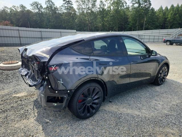 Photo 9 of 2024 TESLA MODEL Y (VIN 7SAYGDEF9RA322556)
