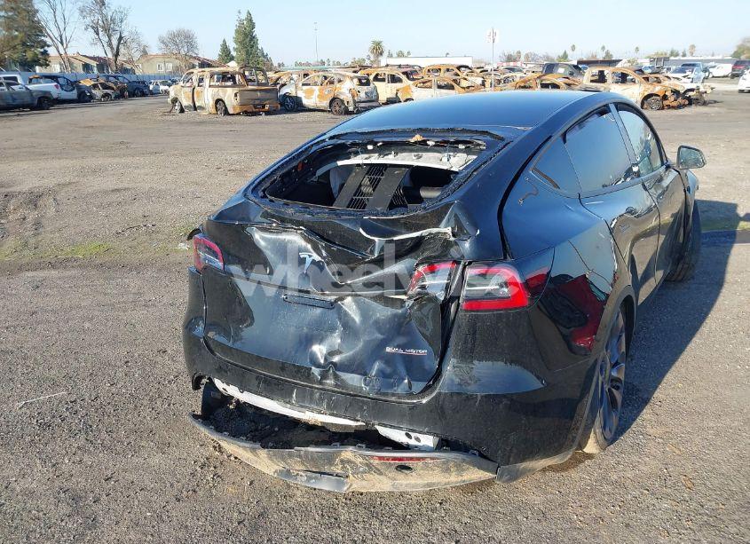 Photo 15 of 2025 Tesla Model Y PERFORMANCE DUAL MOTOR ALL-WHEEL DRIVE (VIN 7SAYGDEF9SF218920)