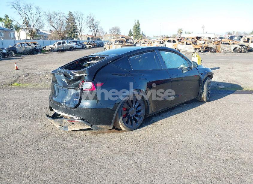 Photo 4 of 2025 Tesla Model Y PERFORMANCE DUAL MOTOR ALL-WHEEL DRIVE (VIN 7SAYGDEF9SF218920)