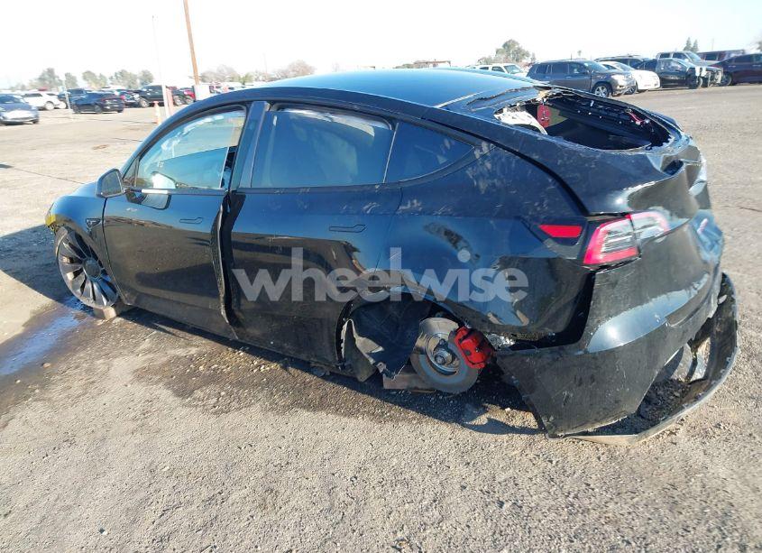 Photo 6 of 2025 Tesla Model Y PERFORMANCE DUAL MOTOR ALL-WHEEL DRIVE (VIN 7SAYGDEF9SF218920)