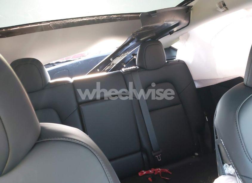 Photo 8 of 2025 Tesla Model Y PERFORMANCE DUAL MOTOR ALL-WHEEL DRIVE (VIN 7SAYGDEF9SF218920)