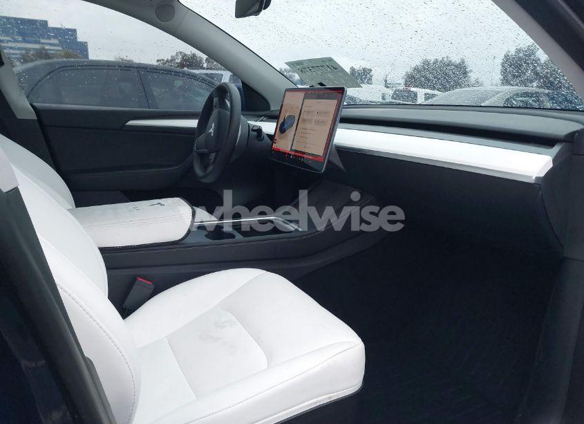 Photo 5 of 2023 Tesla Model Y PERFORMANCE DUAL MOTOR ALL-WHEEL DRIVE (VIN 7SAYGDEFOPF659620)