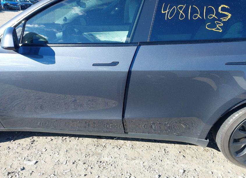 Photo 15 of 2022 Tesla Model Y PERFORMANCE DUAL MOTOR ALL-WHEEL DRIVE (VIN 7SAYGDEFXNF360391)