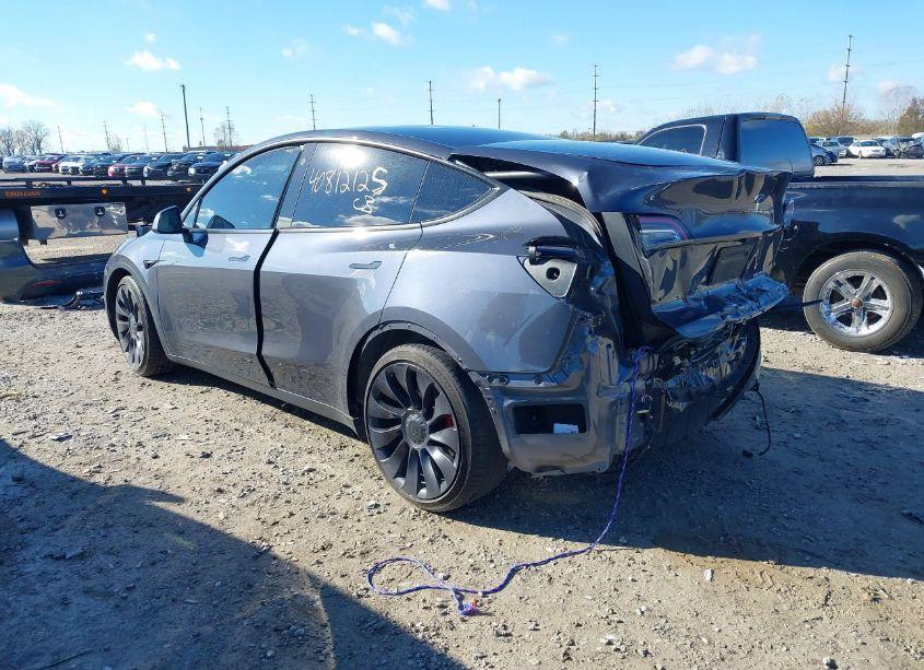 Photo 3 of 2022 Tesla Model Y PERFORMANCE DUAL MOTOR ALL-WHEEL DRIVE (VIN 7SAYGDEFXNF360391)