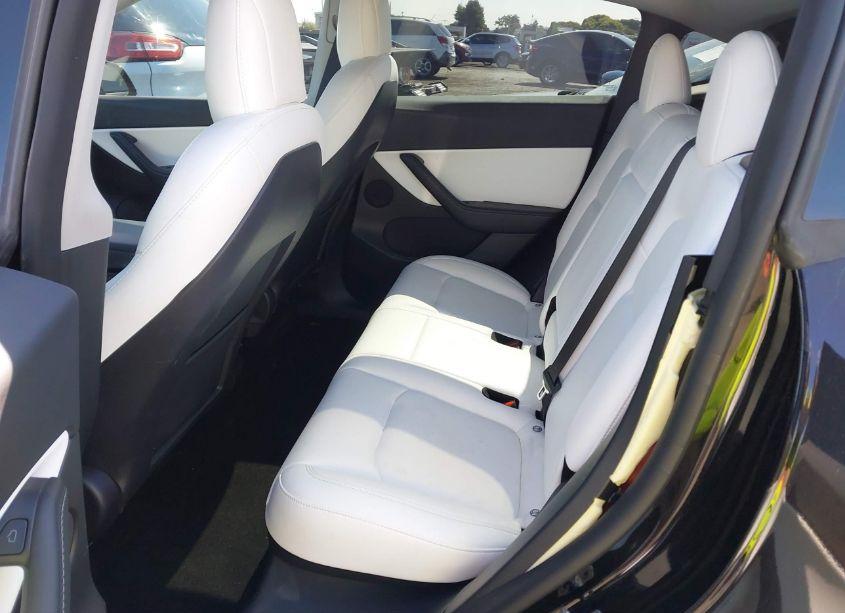 Photo 8 of 2022 Tesla Model Y PERFORMANCE DUAL MOTOR ALL-WHEEL DRIVE (VIN 7SAYGDEFXNF468140)