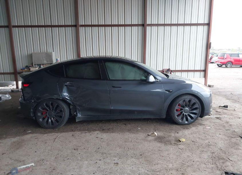 Photo 13 of 2023 Tesla Model Y PERFORMANCE DUAL MOTOR ALL-WHEEL DRIVE (VIN 7SAYGDEFXPF597871)