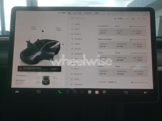 Photo 11 of 2023 TESLA MODEL Y (VIN 7SAYGDEFXPF644302)