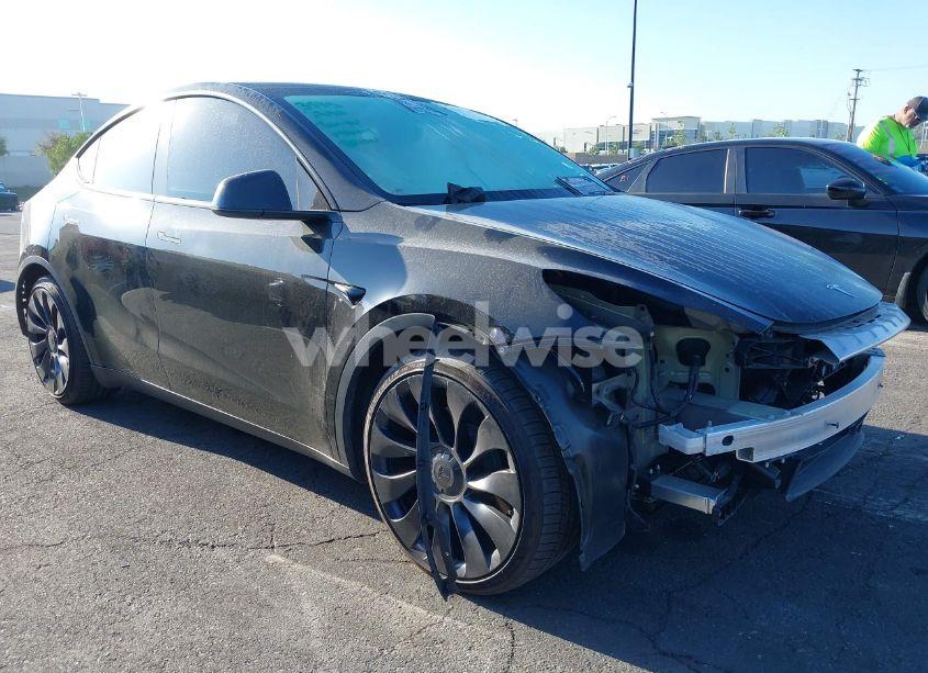 2023 Tesla Model Y PERFORMANCE DUAL MOTOR ALL-WHEEL DRIVE (VIN 7SAYGDEFXPF834181) main photo