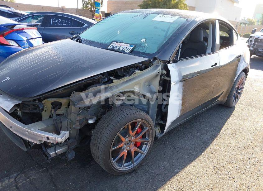 Photo 6 of 2023 Tesla Model Y PERFORMANCE DUAL MOTOR ALL-WHEEL DRIVE (VIN 7SAYGDEFXPF834181)