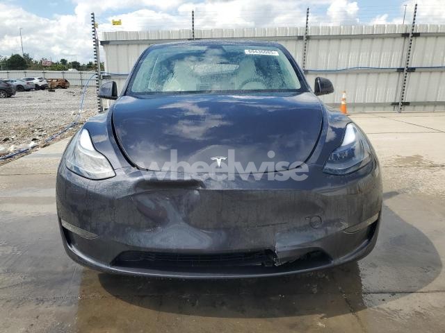 Photo 13 of 2024 TESLA MODEL Y (VIN 7SAYGDEFXRA279555)