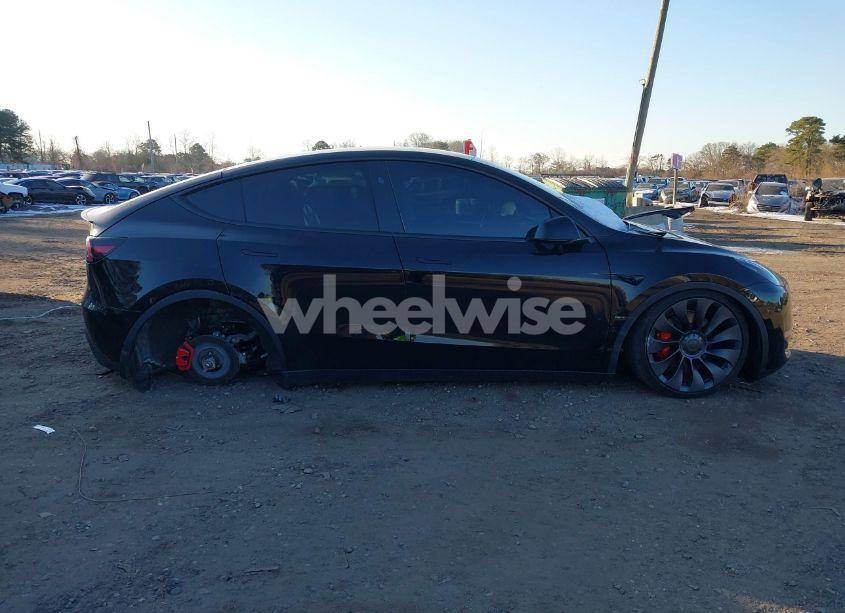 Photo 12 of 2024 Tesla Model Y PERFORMANCE DUAL MOTOR ALL-WHEEL DRIVE (VIN 7SAYGDEFXRA282830)