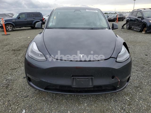 Photo 9 of 2024 TESLA MODEL Y (VIN 7SAYGDEFXRF063420)