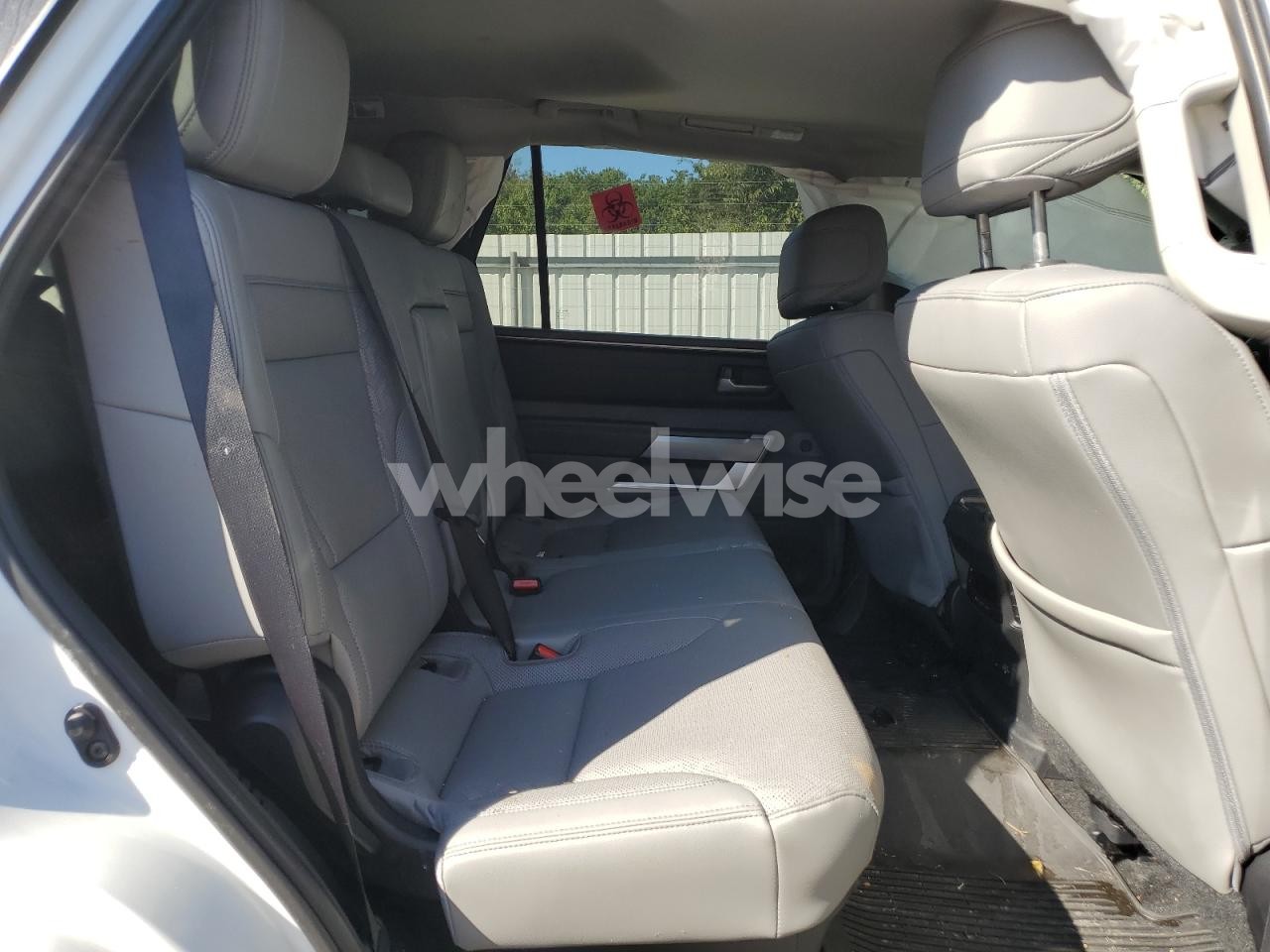 Photo 11 of 2024 TOYOTA SEQUOIA SR5 (VIN 7SVAAABA0RX038917)