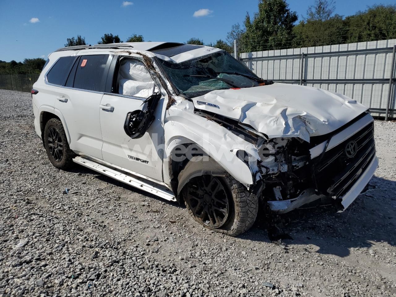 Photo 4 of 2024 TOYOTA SEQUOIA SR5 (VIN 7SVAAABA0RX038917)