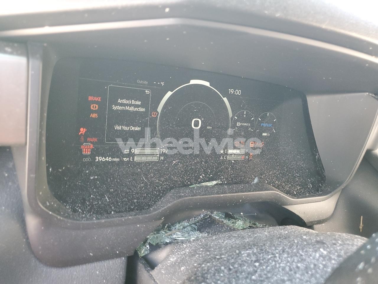 Photo 9 of 2024 TOYOTA SEQUOIA SR5 (VIN 7SVAAABA0RX038917)