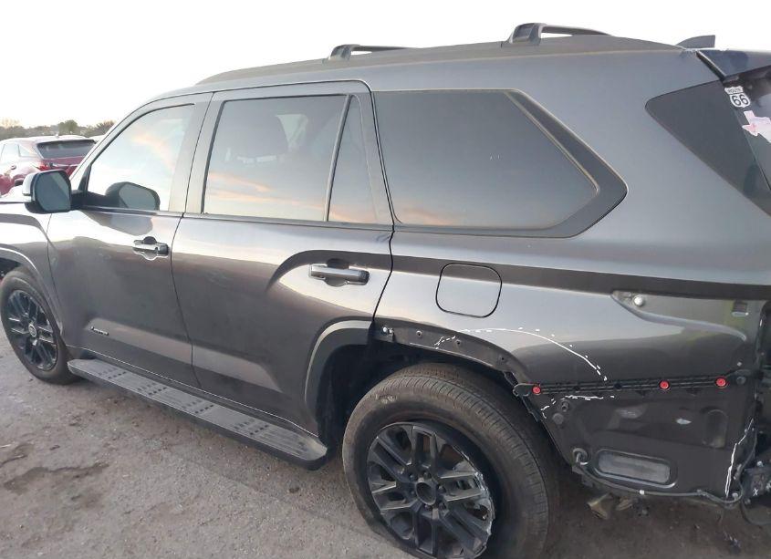 Photo 15 of 2024 Toyota Sequoia LIMITED (VIN 7SVAAABA0RX040473)