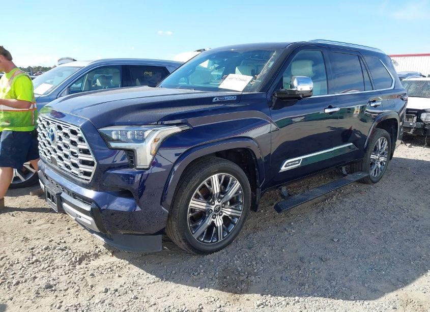 Photo 2 of 2023 Toyota Sequoia CAPSTONE (VIN 7SVAAABA4PX008252)