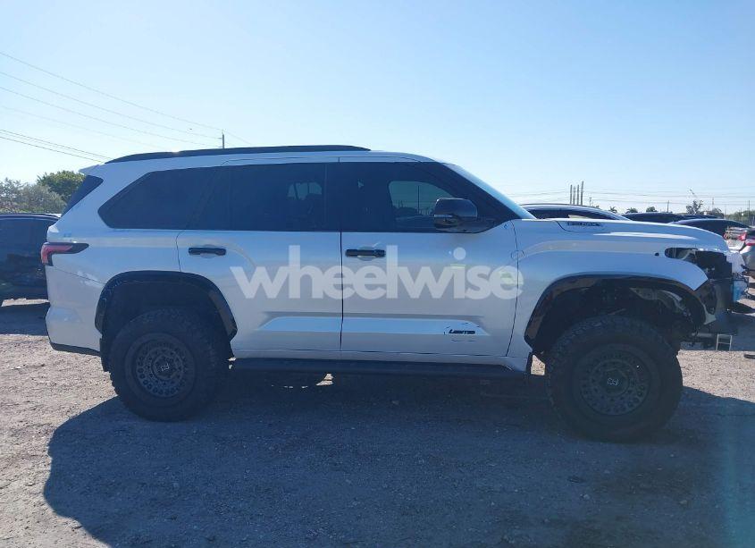 Photo 14 of 2023 Toyota Sequoia LIMITED (VIN 7SVAAABA4PX013371)