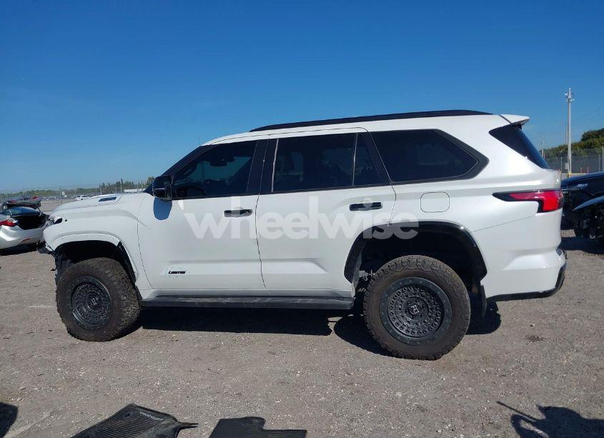 Photo 15 of 2023 Toyota Sequoia LIMITED (VIN 7SVAAABA4PX013371)