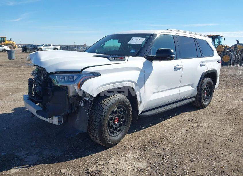 Photo 2 of 2023 Toyota Sequoia TRD PRO (VIN 7SVAAABA5PX015114)