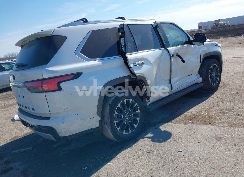 Photo 4 of 2024 Toyota Sequoia LIMITED (VIN 7SVAAABA5RX038752)