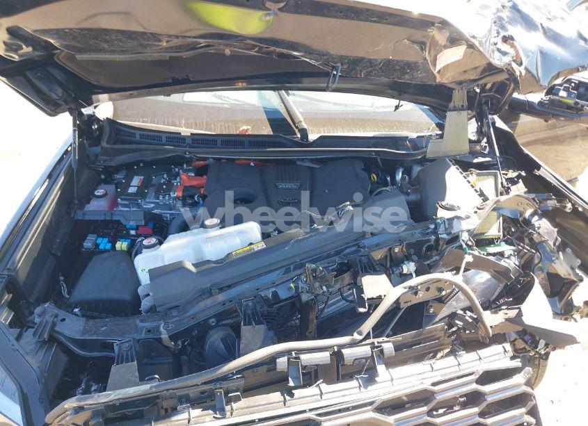 Photo 10 of 2024 Toyota Sequoia PLATINUM (VIN 7SVAAABA5RX039397)