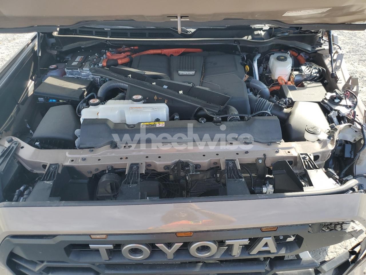 Photo 12 of 2025 TOYOTA SEQUOIA SR5 (VIN 7SVAAABA6SX060670)