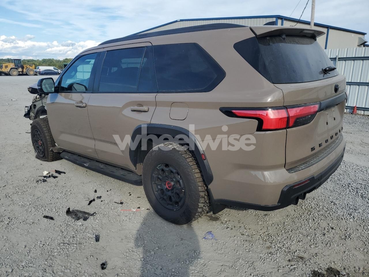 Photo 2 of 2025 TOYOTA SEQUOIA SR5 (VIN 7SVAAABA6SX060670)