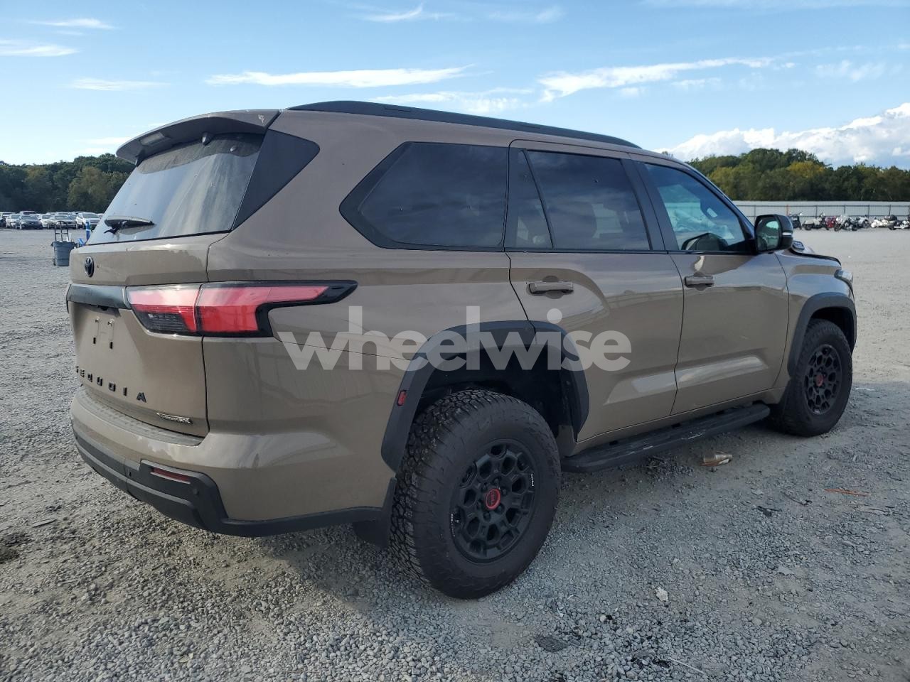 Photo 3 of 2025 TOYOTA SEQUOIA SR5 (VIN 7SVAAABA6SX060670)