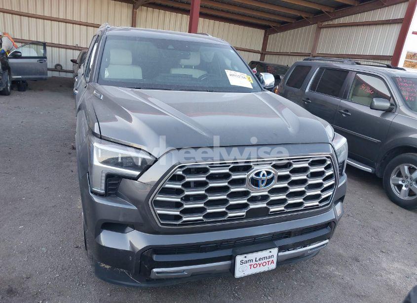 Photo 12 of 2024 Toyota Sequoia CAPSTONE (VIN 7SVAAABA7RX023170)