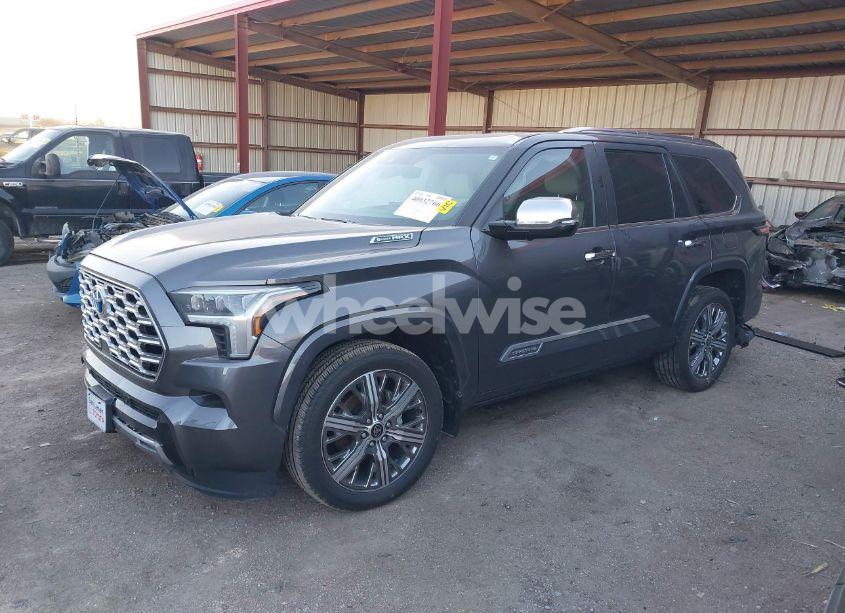 Photo 2 of 2024 Toyota Sequoia CAPSTONE (VIN 7SVAAABA7RX023170)