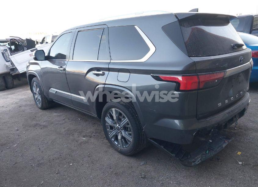 Photo 3 of 2024 Toyota Sequoia CAPSTONE (VIN 7SVAAABA7RX023170)