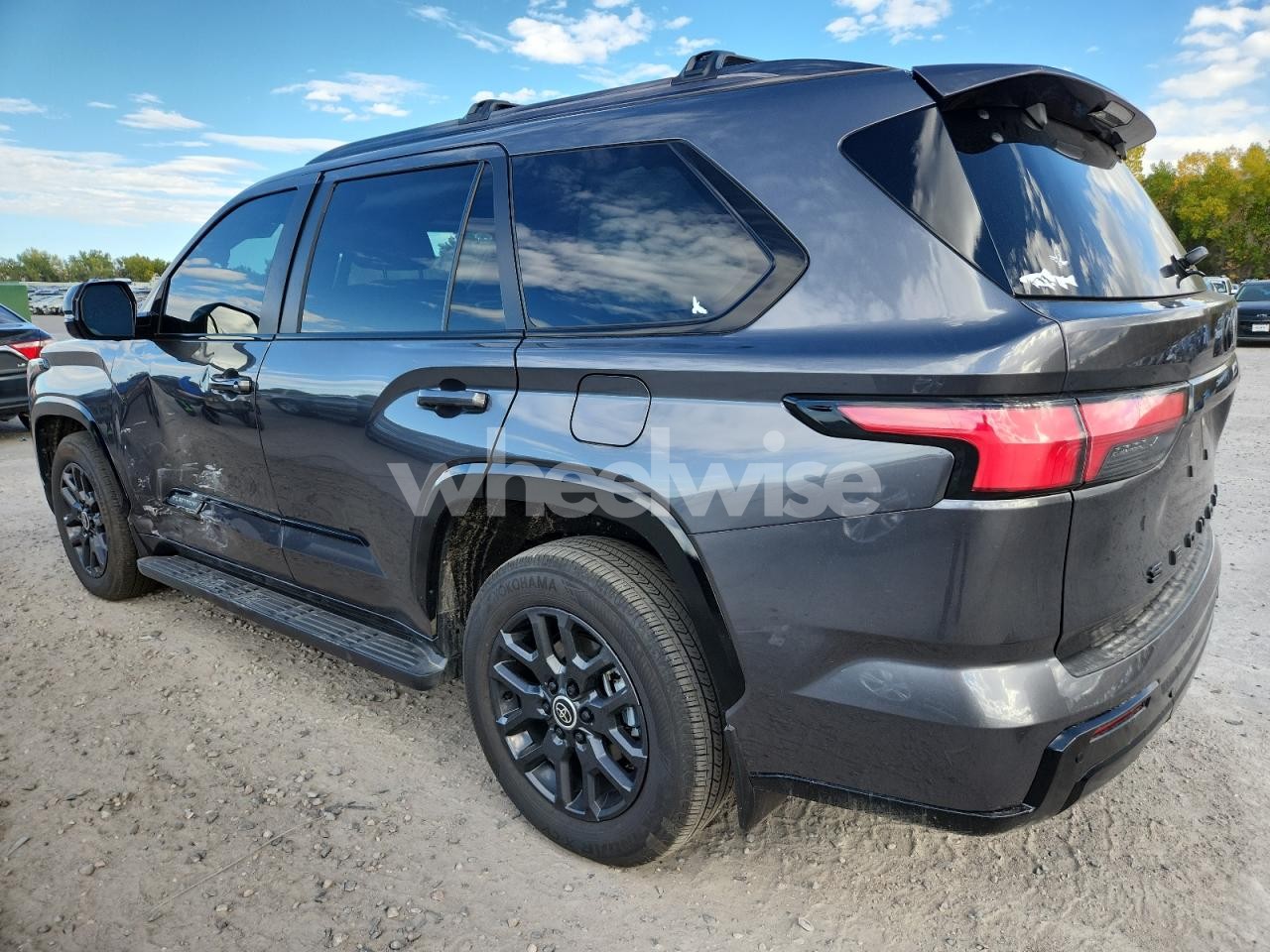 Photo 2 of 2024 TOYOTA SEQUOIA SR5 (VIN 7SVAAABA7RX035464)