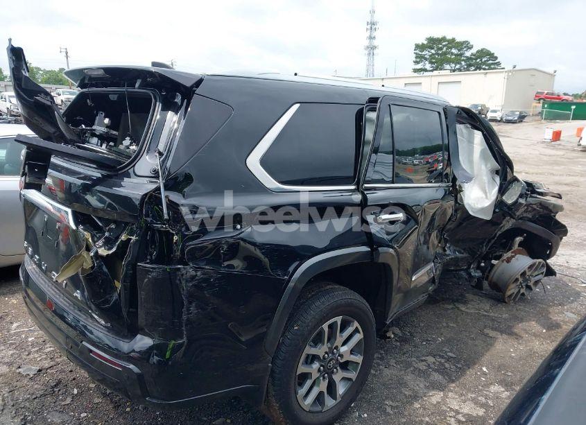 Photo 13 of 2025 Toyota Sequoia 1794 EDITION (VIN 7SVAAABA7SX058121)