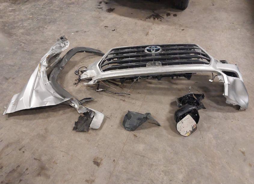 Photo 12 of 2023 Toyota Sequoia LIMITED (VIN 7SVAAABA8PX014197)