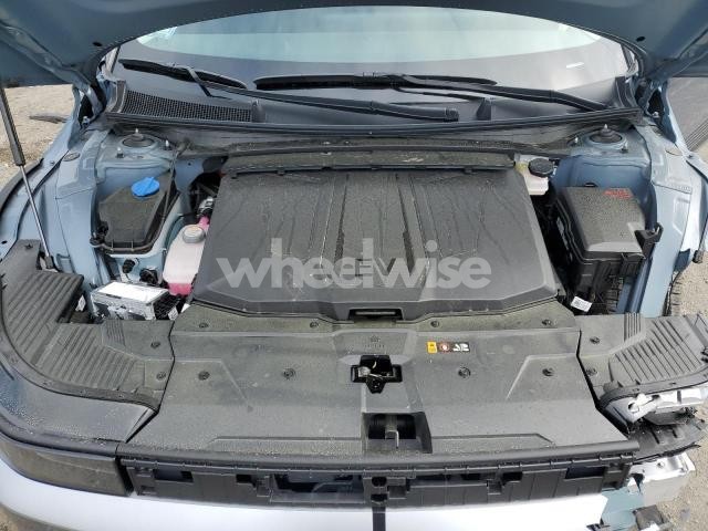 Photo 7 of 2025 HYUNDAI IONIQ 5 SE (VIN 7YAKM4DB0SY015479)