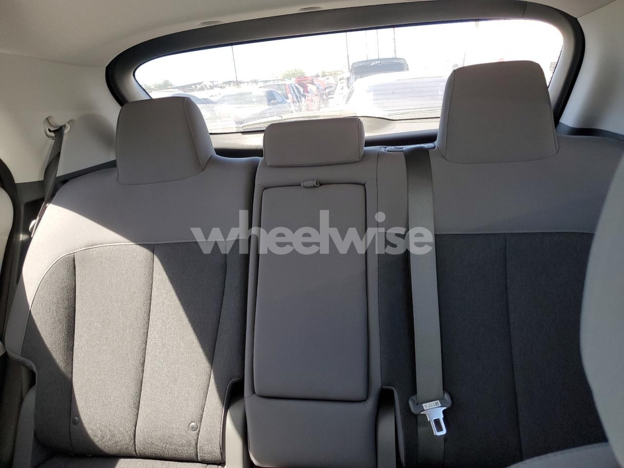 Photo 10 of 2025 HYUNDAI IONIQ 5 SE (VIN 7YAKM4DBXSY002366)