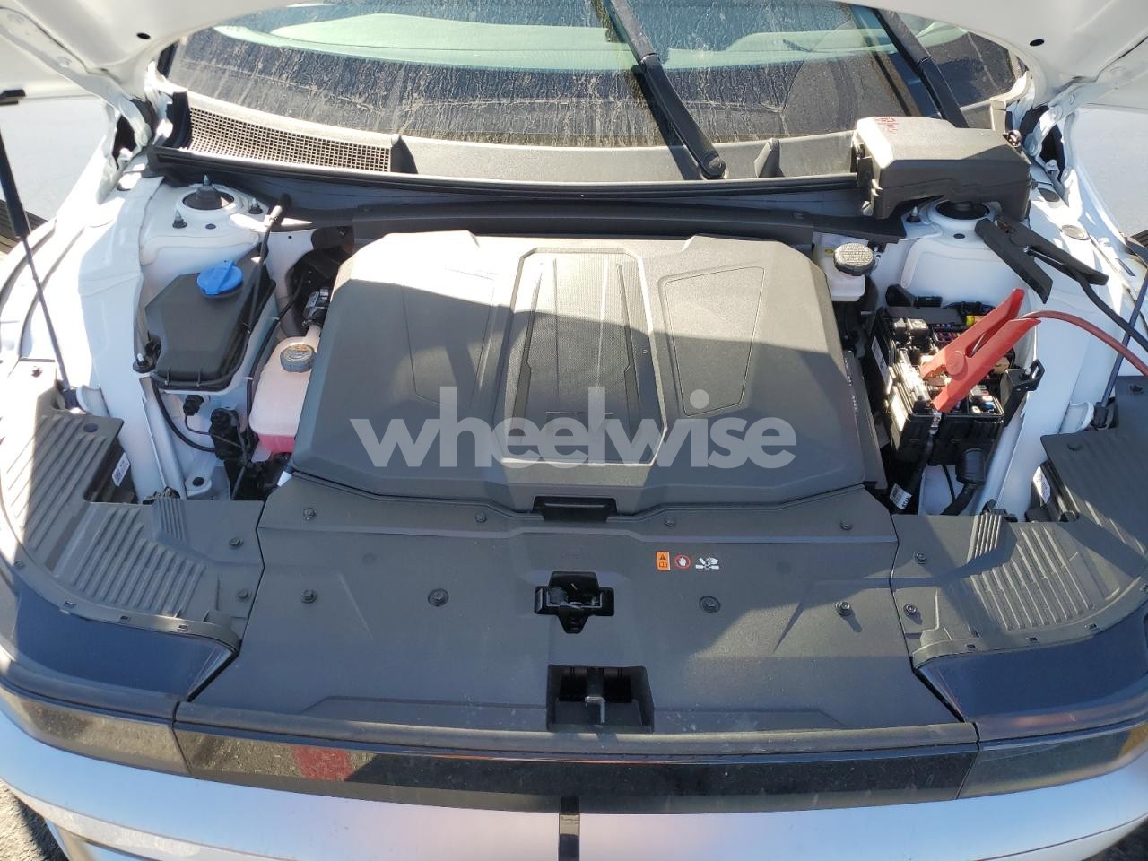 Photo 12 of 2025 HYUNDAI IONIQ 5 SEL (VIN 7YAKN4DA3SY024553)